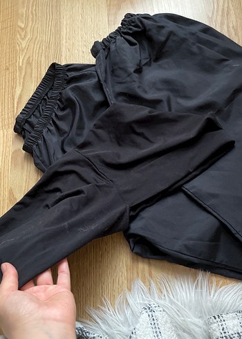 Turuncu Kadın
Haşema - Görsel 6