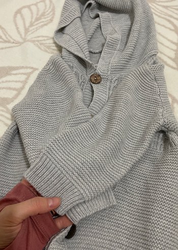 Gri Örgü Kapüşonlu Bebek Tulumu - Görsel 4