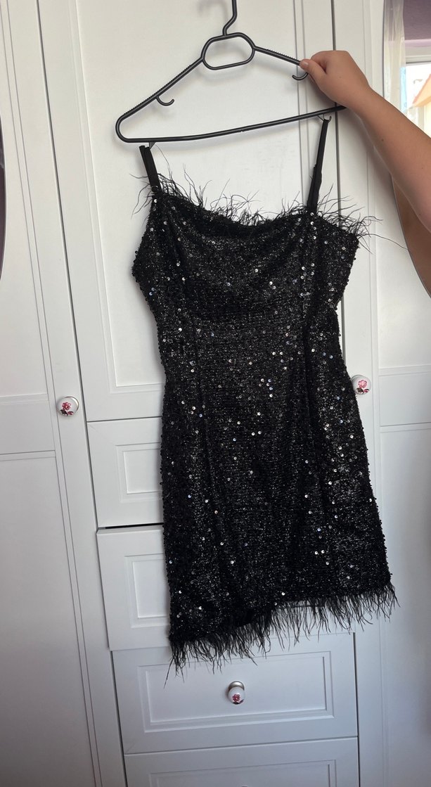 pullu abiye - Görsel 2