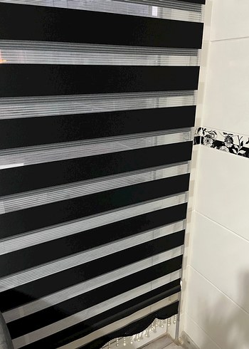 Çizgili Siyah  Modern Perde - Görsel 2