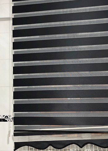 Çizgili Siyah  Modern Perde - Görsel 3