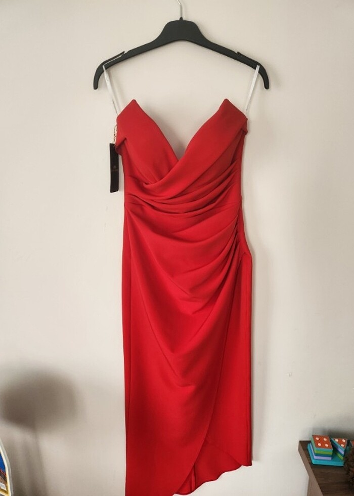 Kırmızı straplez midi abiye elbise 36 beden ama 38 uyumlu - Görsel 5