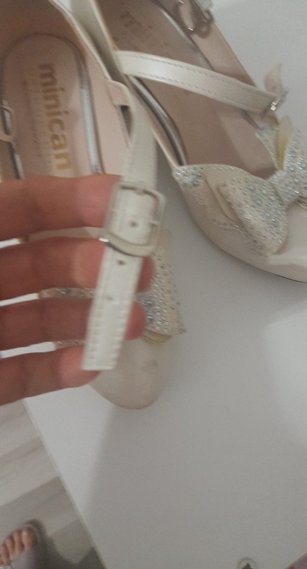 Klasik Beyaz Fiyonk Detaylı Kız Çocuk Ayakkabısı - Görsel 5