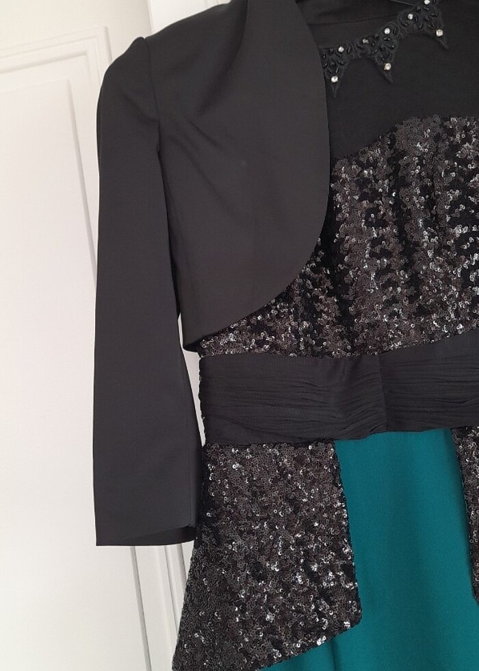 Bir kez giyilmis abiye yepyeni  - Görsel 2