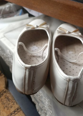 Kız Çocuk Beyaz Fiyonklu Babet - Görsel 3