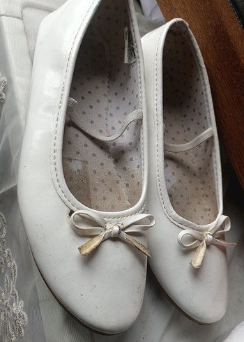 Kız Çocuk Beyaz Fiyonklu Babet - Görsel 2