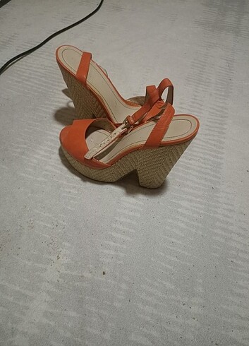 Nine West dolgu topuk ayakkabı 