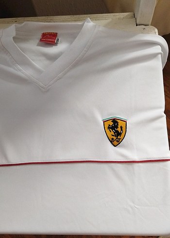 Beyaz Parlak Baskılı Modern erkek tişört - Görsel 2