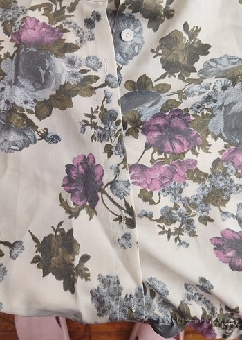 Çiçek Desenli Hamile Bluzu - Görsel 3