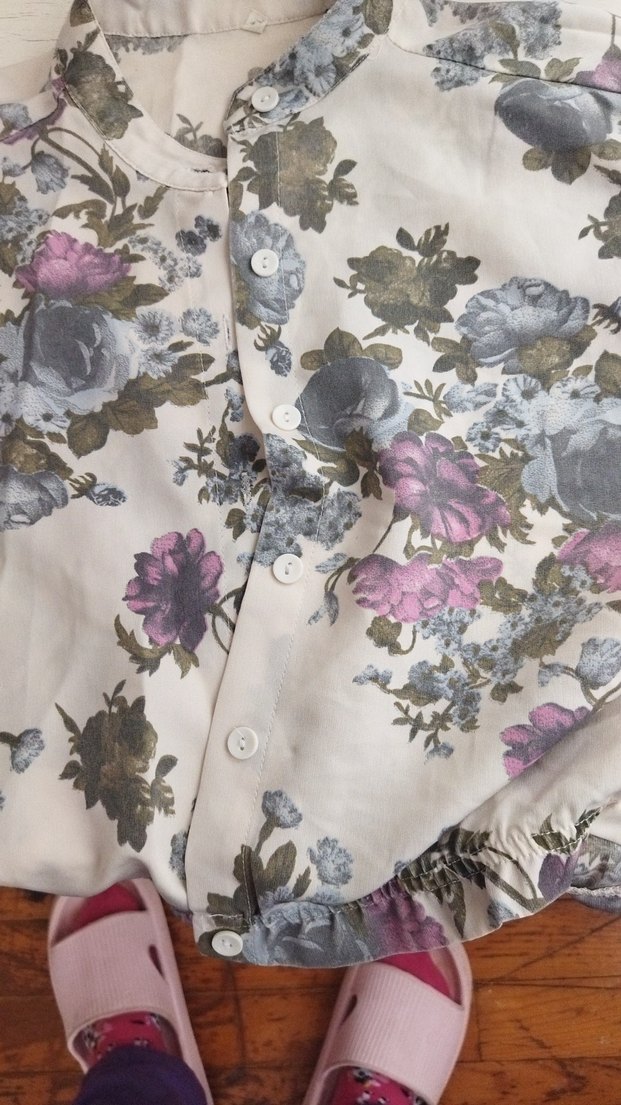 Çiçek Desenli Hamile Bluzu - Görsel 4