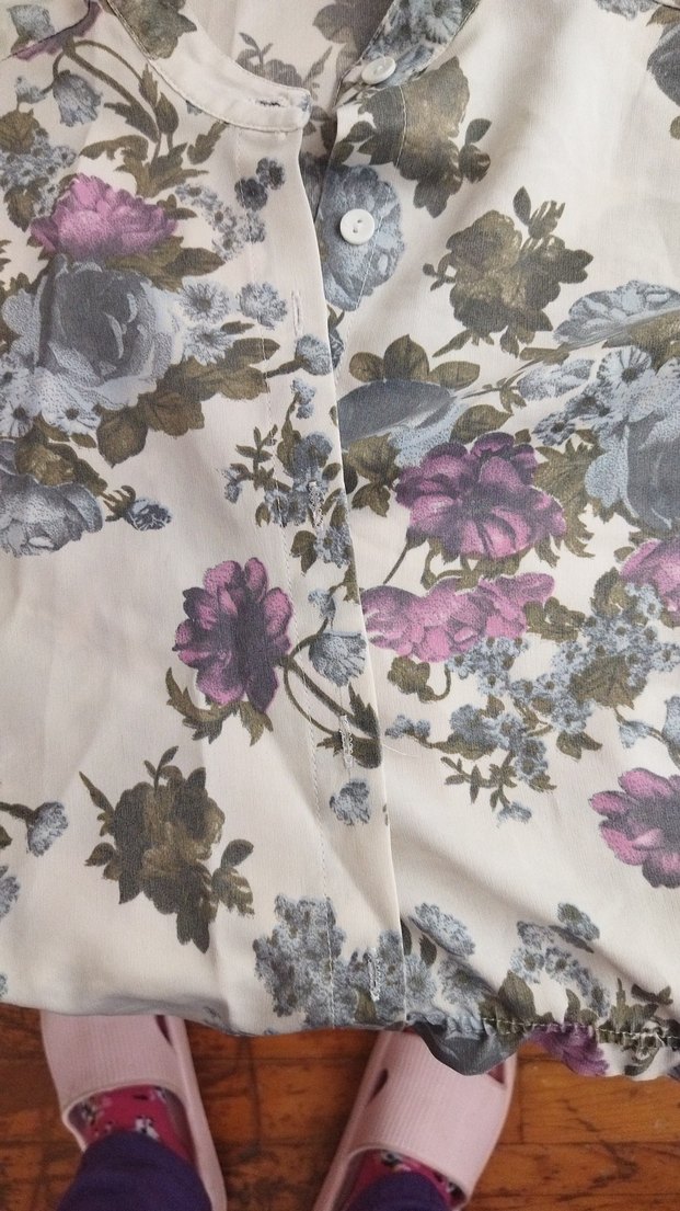 Çiçek Desenli Hamile Bluzu - Görsel 3