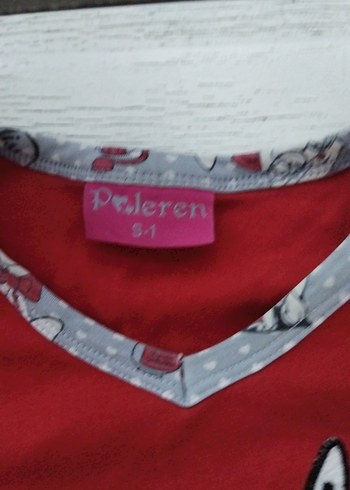 Kız Çocuk Kırmızı Dantel Detaylı Baskılı Tişört - Görsel 3