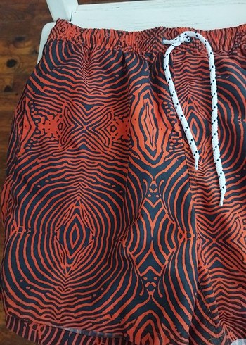 Erkek Kahverengi Batik Desenli Mini Şort - Görsel 3