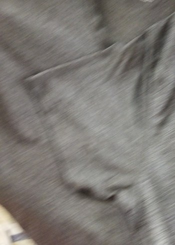 Gri V Yakalı erkek tişört - Görsel 4