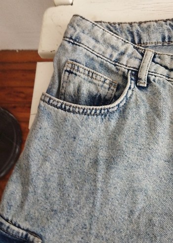 Kadın Gri Mavi Loose Fit Mini Denim Şort - Görsel 3