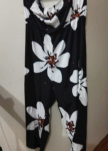 Siyah Çiçek Desenli Drapeli Kadın Tulum - Görsel 5