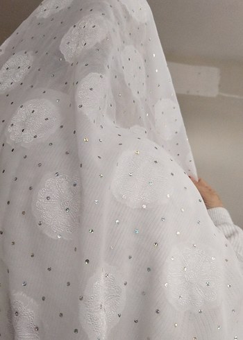 İşlemeli Beyaz namaz örtüsü - Görsel 2