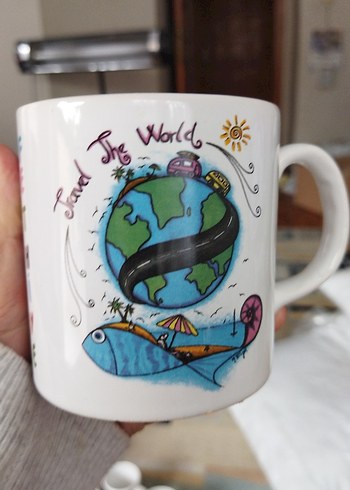 Renkli Desenli Beyaz Seramik Kupa - Görsel 2