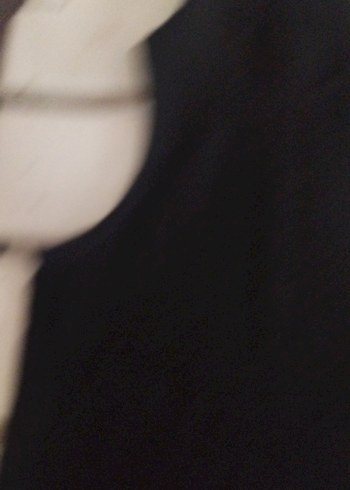 Siyah Boğazlı Kolsuz tişört - Görsel 2