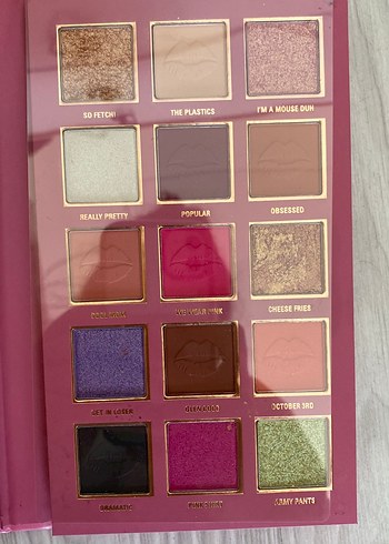 Revolution Mean Girls Burn Book Far Paleti - Görsel 2