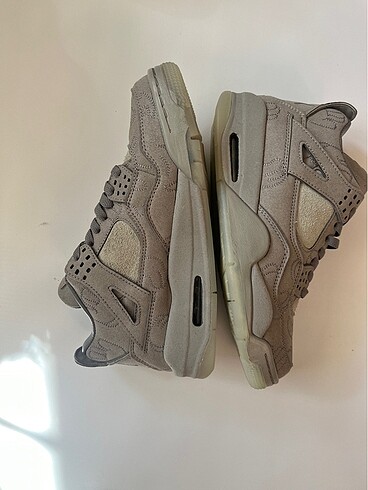 Nike Air Jordan 4 