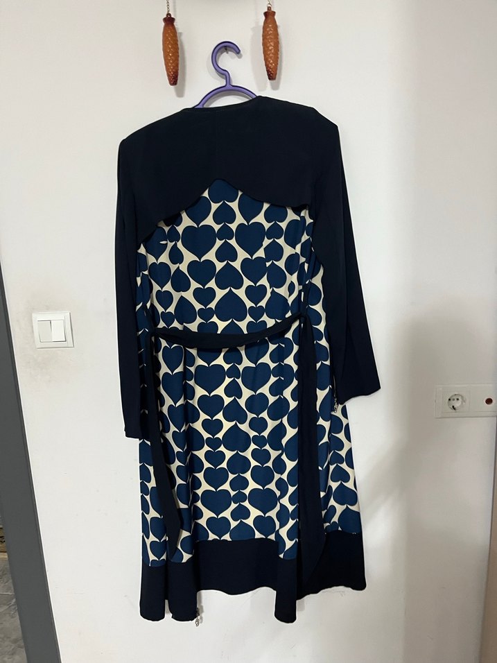 Uzun Mavi Desenli Pardesü - Görsel 4