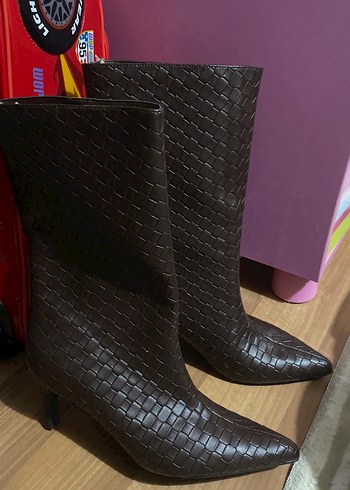 Kahverengi Deri Stiletto Topuklu Kadın Bot etiketli