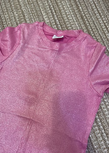 Kız Çocuk Parlak Kısa Kollu Fırfırlı Tişört - Görsel 2