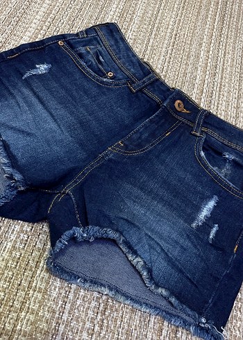 Lacivert Mini Bol Kesim Denim Şort - Görsel 2