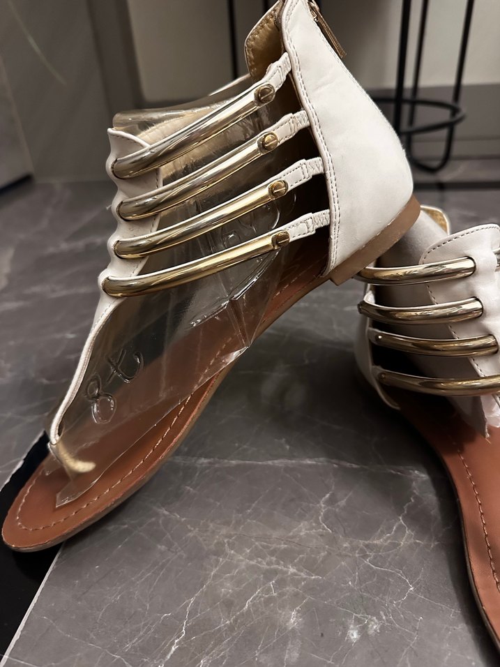 Bayan parmakarası sandalet, gold detaylı - Görsel 3