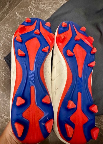 Beyaz adidas Futbol Ayakkabısı - Görsel 5