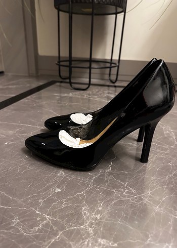 Kadın Siyah Rugan Stiletto - Görsel 3