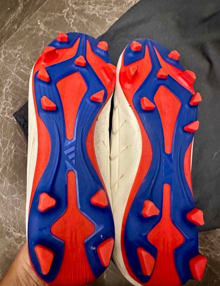 Orjinal adidas krampon - Görsel 5
