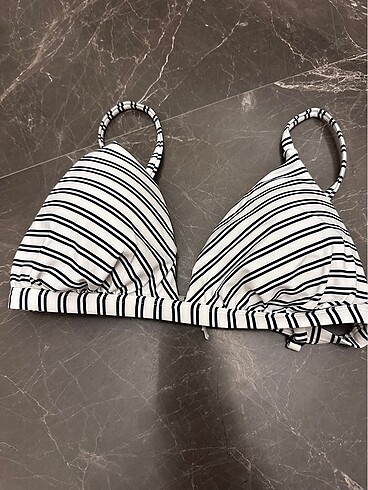 H&M bikini üst