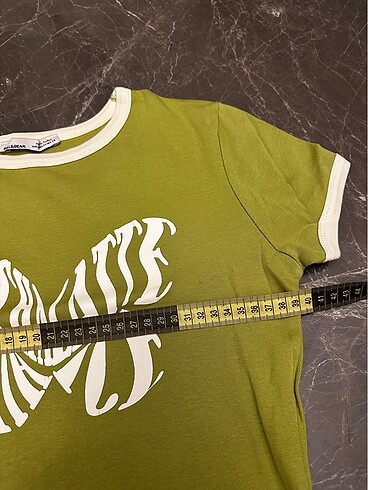 Pull & Bear crop tişört - Görsel 4