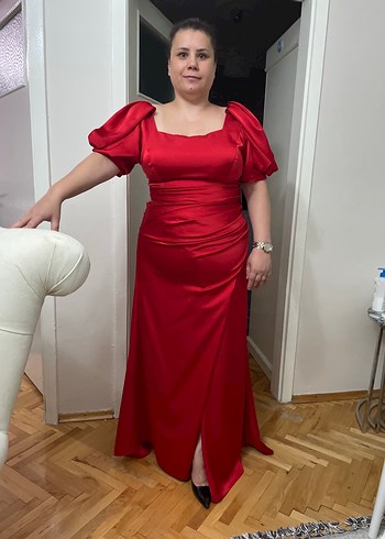 Kırmızı Drapeli Midi Abiye Elbise - Görsel 2