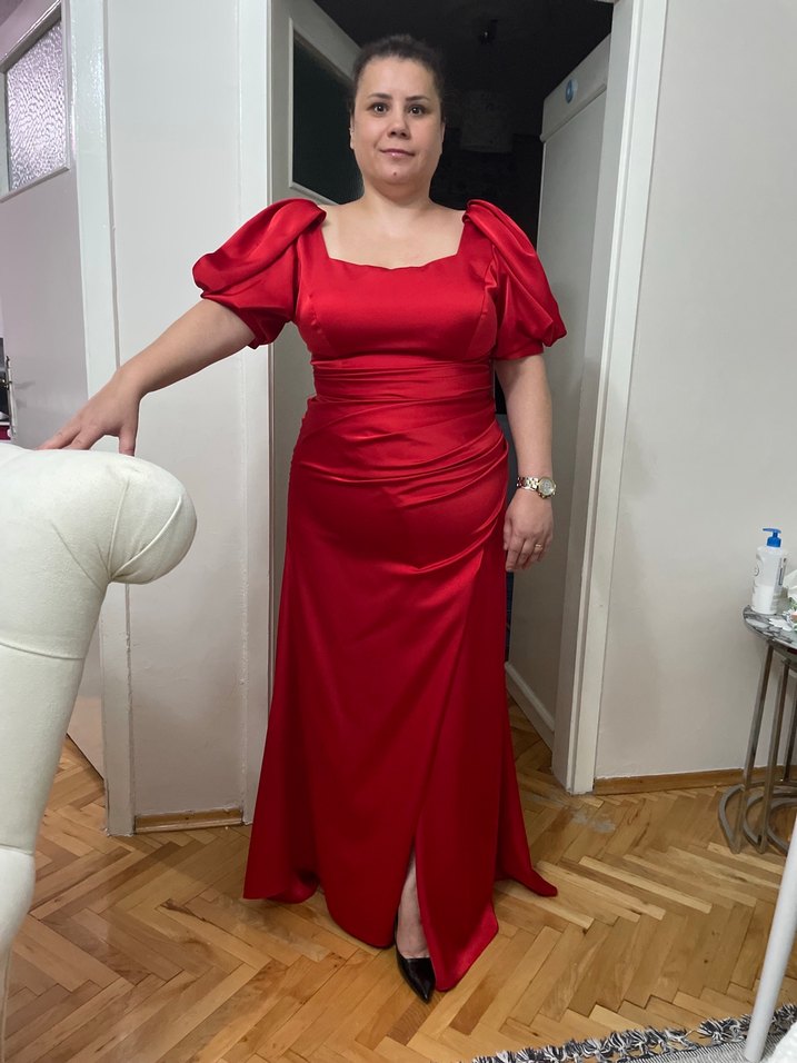 Kırmızı Drapeli Midi Abiye Elbise - Görsel 2