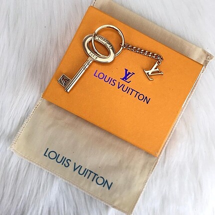 Louis Vuitton Anahtarlık veya çanta süsü