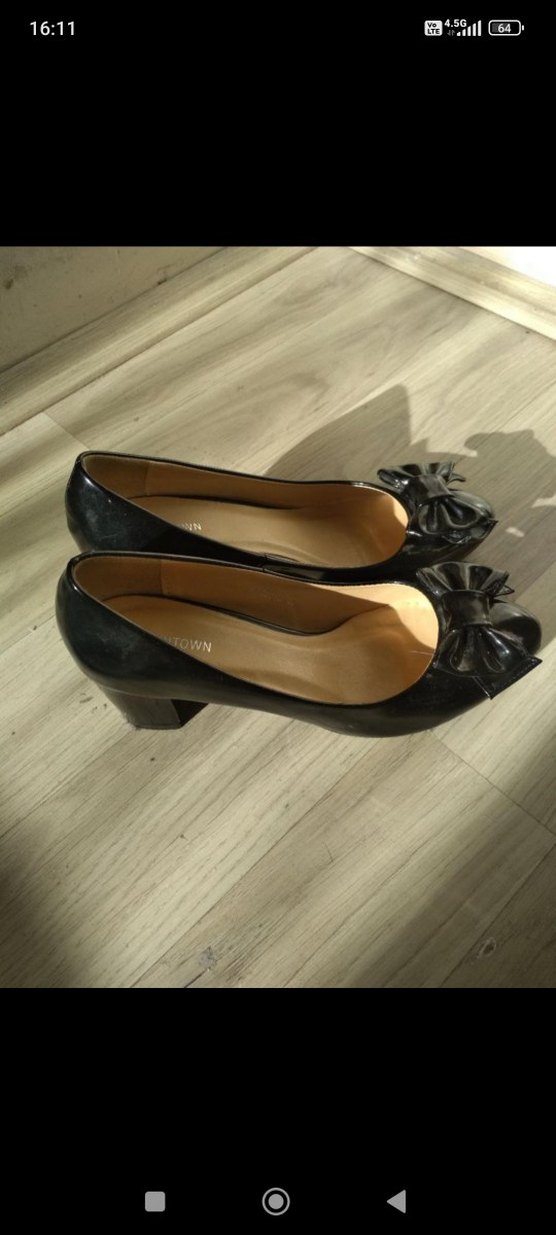 Fiyonklu Siyah Dolgu Topuk Kadın Klasik Ayakkabı - Görsel 2