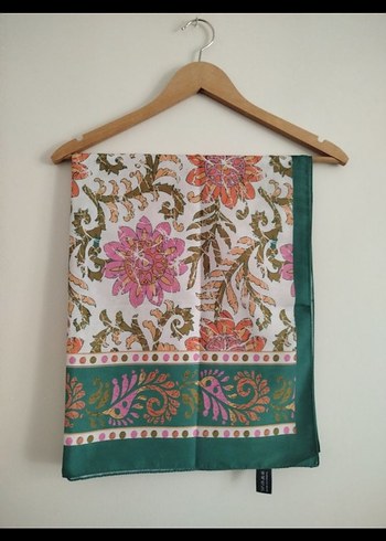 Çicek Desenli Soft Şal - Görsel 2