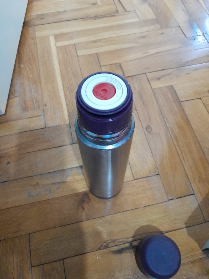 Mavi Kapaklı Gri Çelik Termos - Görsel 3