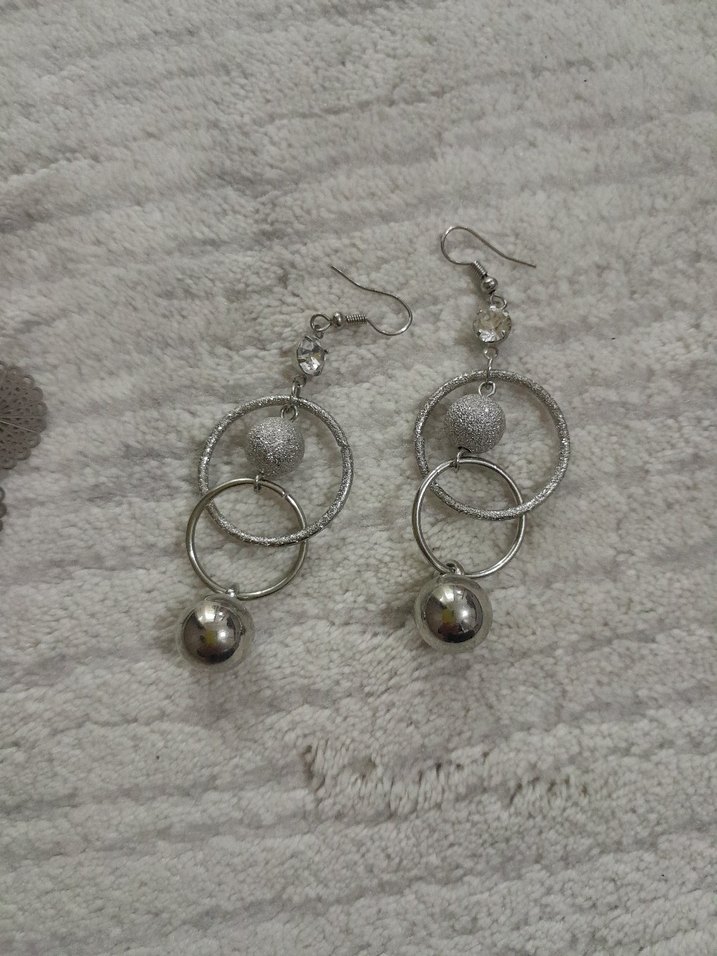 Bohem Gri Boncuklu Midi Küpeler - Görsel 3