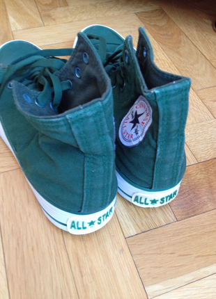 Yeşil converse