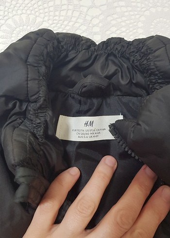 Erkek Çocuk Siyah Fermuarlı Yelek - Görsel 3