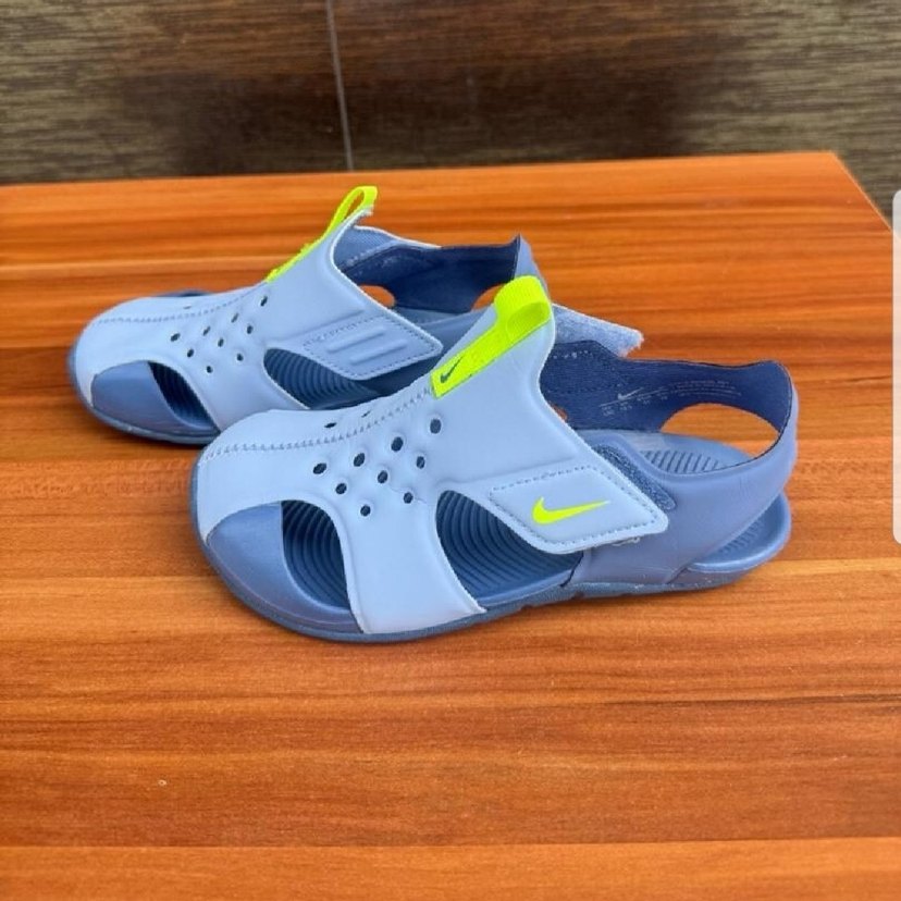 Sifir kullanilmadi orjinal.Mavi Erkek Çocuk Cırt Cırtlı Terlik - Görsel 2