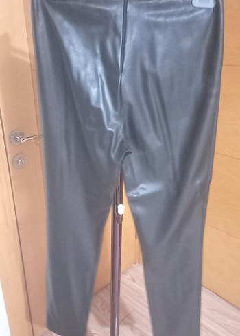 Düğmeli siyah Deri Kadın Pantolon - Görsel 5