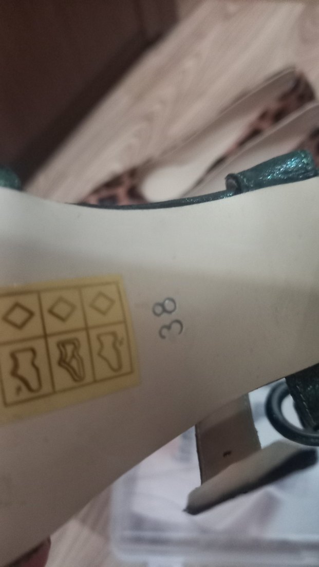 Parlak Yeşil Yılan Desenli Platform Topuklu Kadın Ayakkabı - Görsel 4