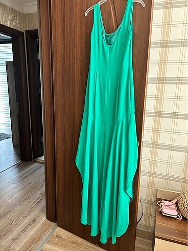 yeşil önü kısa arkası uzun abiye - Görsel 5