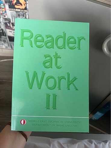 reader at work || ve okuma kitapları