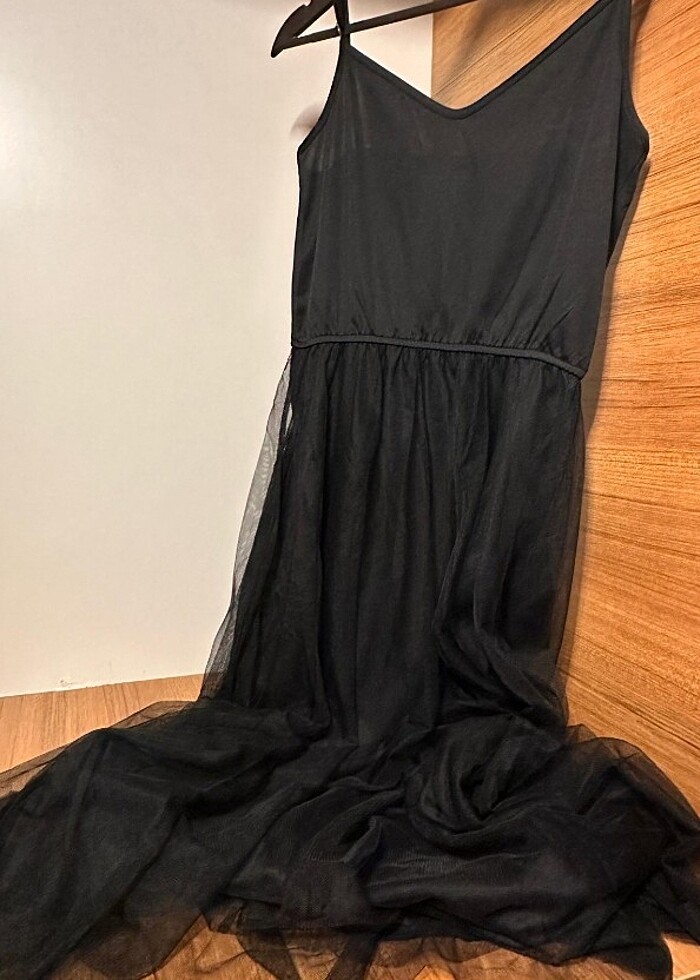 Tül detaylı elbise  - Görsel 2